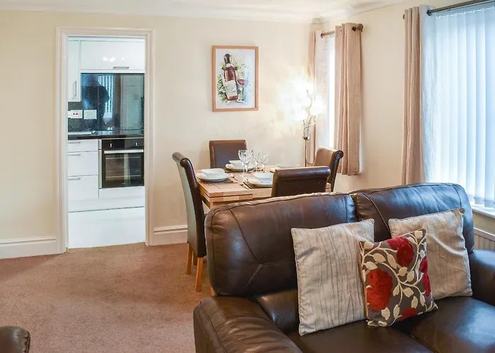 7 Oaklands
